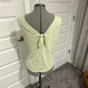 Loft tie back tank